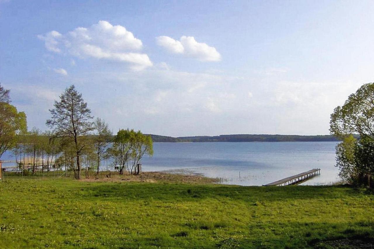 Holiday Home Close To The Lake Shore, Dabrowica Dabrowica  Exteriör bild